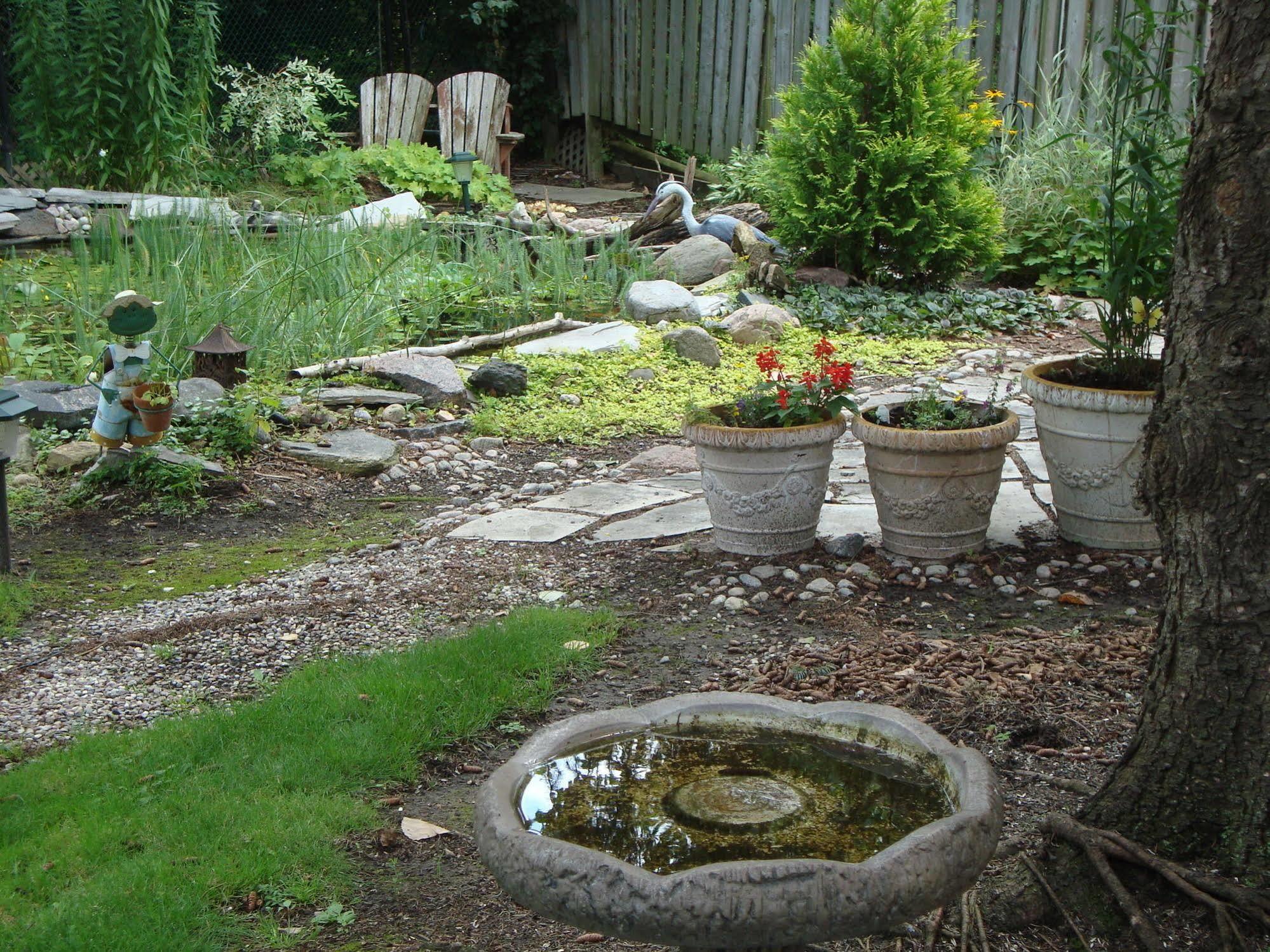 Paddington Place Bed & Breakfast Oshawa Exteriör bild